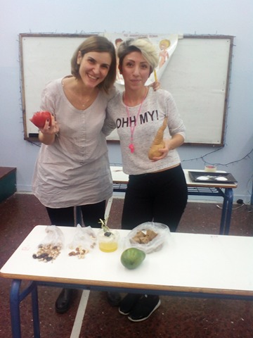Μαθήματα Διατροφής στην τάξη των Βρεφονηπιοκόμων στο ΙΕΚ Τριανδρίας
